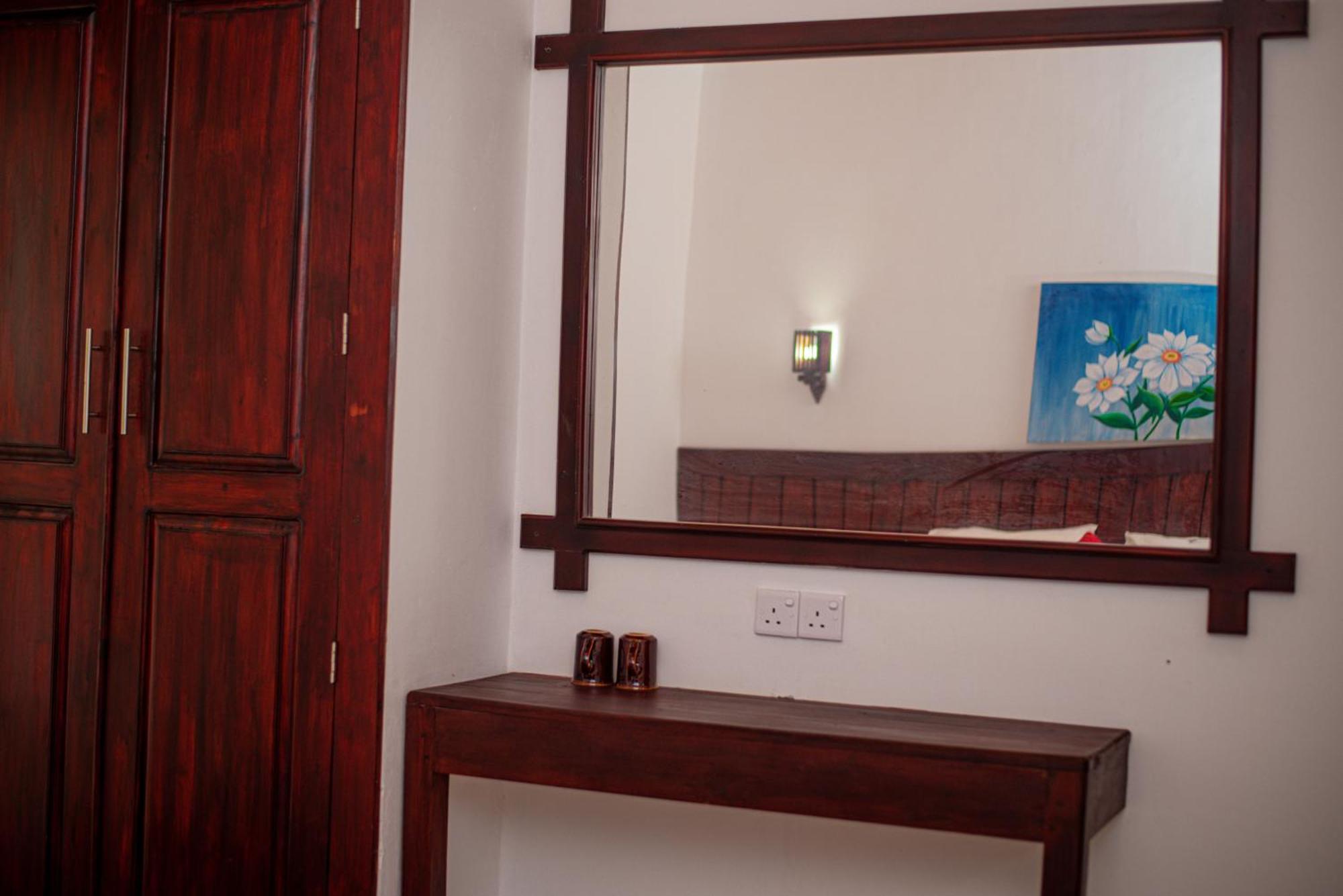 Sundowners Guesthouse Hikkaduwa Quarto foto