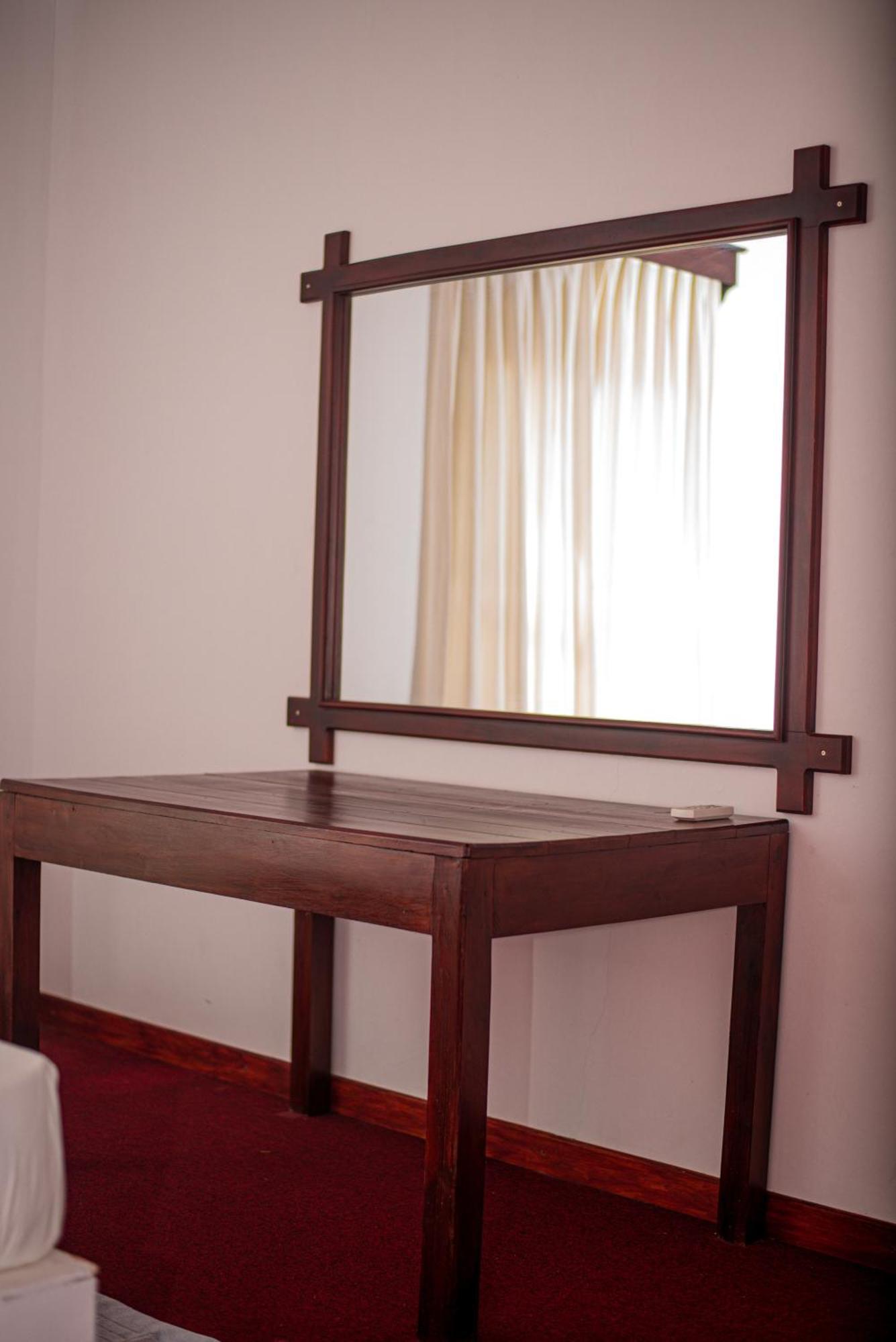 Sundowners Guesthouse Hikkaduwa Quarto foto
