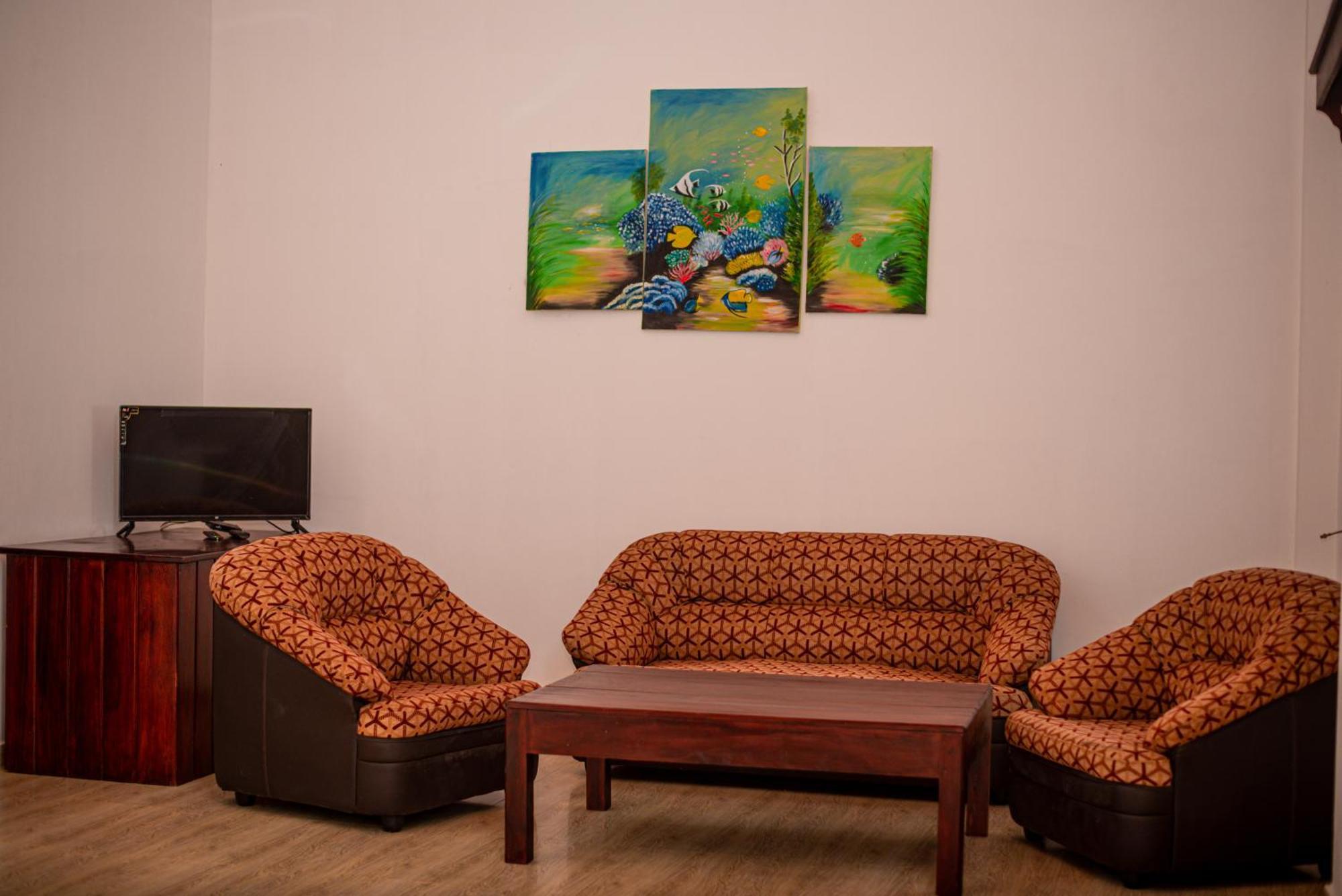 Sundowners Guesthouse Hikkaduwa Quarto foto